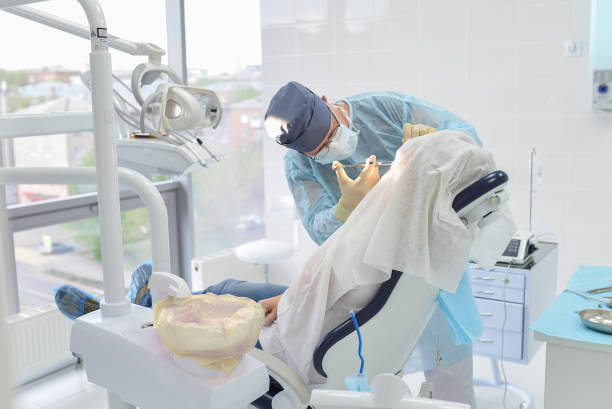 Best Emergency Broken Tooth Repair in Sugar Land, TX